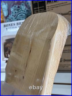 Designarium Bulldog Art Wes Humpston 70's Cross Power Ply Santa Cruz Skateboards