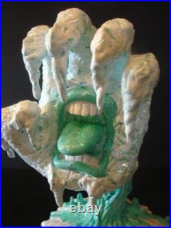 ICE HAND Custom Kidrobot Santa Cruz Screaming Hand Figure