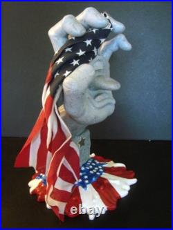 NEVER FORGET HAND Custom Kidrobot Santa Cruz Skateboards Screaming Hand Figure