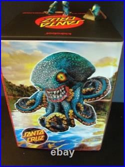 OCTO HAND Custom Kidrobot Santa Cruz Skateboards Screaming Hand Figure