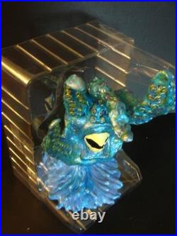 OCTO HAND Custom Kidrobot Santa Cruz Skateboards Screaming Hand Figure