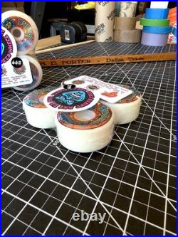 OVERSIZE ART Santa Cruz BULLET 66 Wheels Speedwheels 66mm 95a Reissue SKATEBOARD