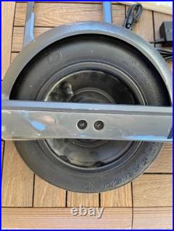 Onewheel Santa Cruz Pint Low 10 Miles + Fast Charger Won't charge Needs Repair