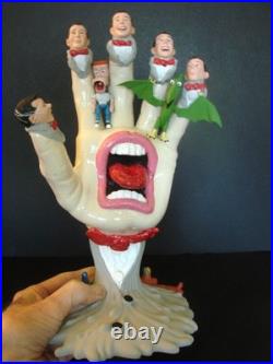 PEE-WEE HERMAN SCREAMS HAND Custom Kidrobot Santa Cruz Screaming Hand Figure