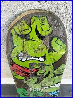 Pre-Owned SANTA CRUZ TMNT SCREAMING HANDS Skateboard Deck THRASHER Grip Tape