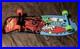 SANTA-CRUZ-X-STRANGER-THINGS-MEEK-SLASHER-COMPLETE-SKATEBOARD-Netflix-Deck-01-xb