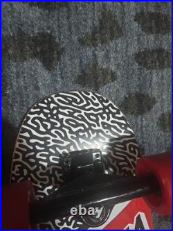 Santa Cruz Amoeba Street Skate 8.4in x 29.4in Cruiser Longboard Complete