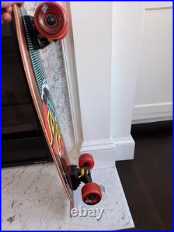 Santa Cruz Classic wave splice 8.8 x 27.7 shark Cruiser skateboard