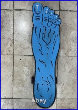 Santa Cruz Screaming Foot Cruzer Skateboard