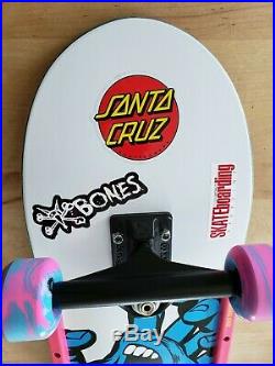 Santa Cruz Screaming Hand Taper Tip 8.25 Complete Skateboard Indys & Slimeballs