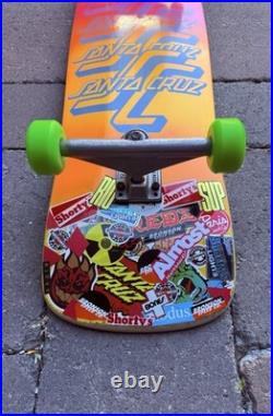 Santa Cruz Skateboards Classic Style Complete Skateboard 9.75 Vintage Wheels