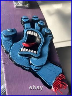 Santa Cruz Stake Board Deck Art Screaming Hand