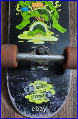 Santa Cruz X Teenage Mutant Ninja Turtles Skateboard Leonardo