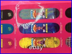 Santa cruz deck 8.25 x 31.8 Atom Bomb Holographic Blast super rare