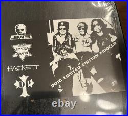 Skull Skates Steve Olson 2010 Limited Edition Skateboard Santa Cruz Shorty's