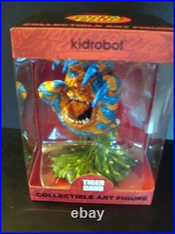 TIGER HAND Custom Kidrobot Santa Cruz Skateboards Screaming Hand Figure