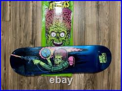Topps Mars Attacks Santa Cruz Sparkle Reaper Blue Glitter Skateboard Deck Rare