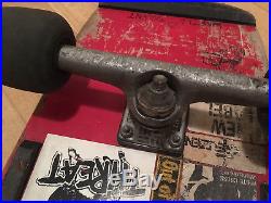 Vintage 1983 Skateboard Santa Cruz Powell Peralta Independent Trucks punk sticke