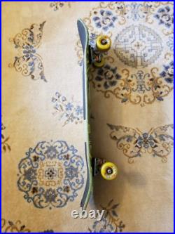 Vintage 90s Santa Cruz Complete Skateboard Eyegore Cruiser Jammer Jim Phillip