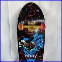 Vintage Santa Cruz Screaming Hand Skateboard Complete 32