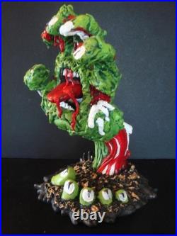 ZOMBIE RISING HAND Custom Kidrobot Santa Cruz Skateboards Screaming Hand Figure